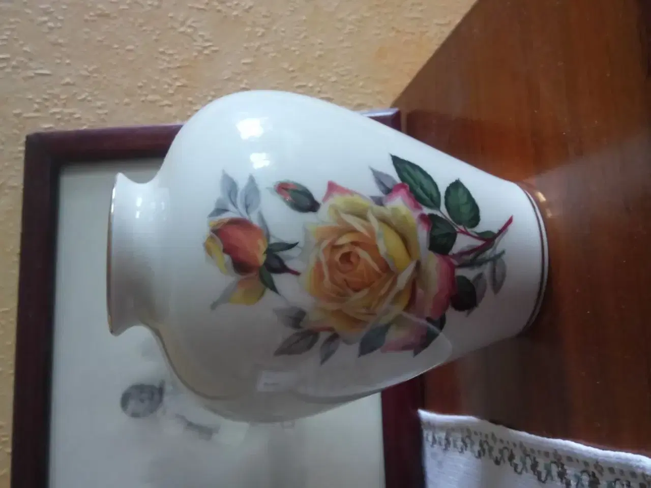 Billede 1 - Flot vase.