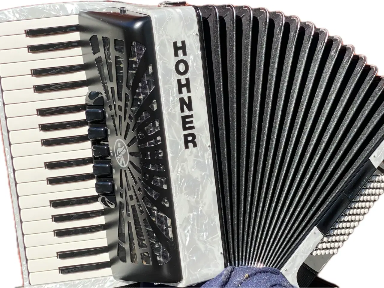 Billede 2 - Hohner Bravo III 72 – Hvid Perlemor