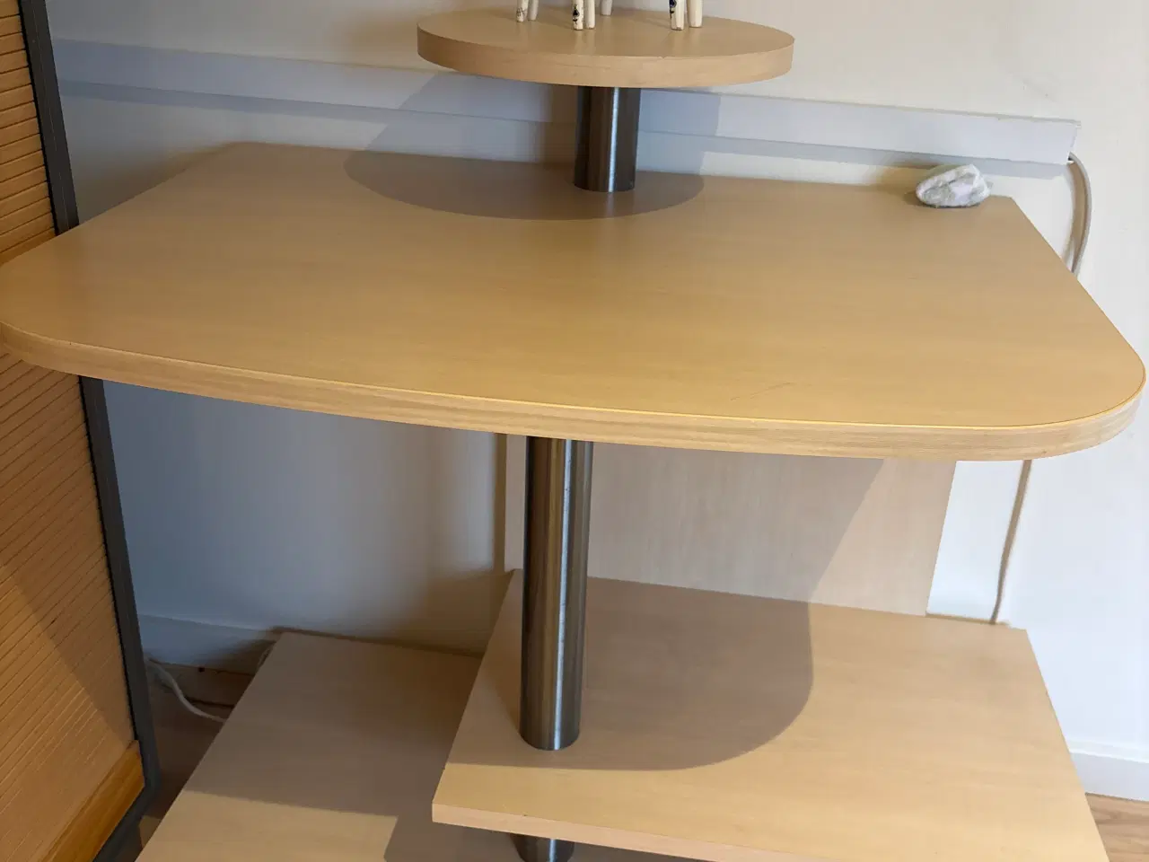 Billede 2 - Fint skrivebord 