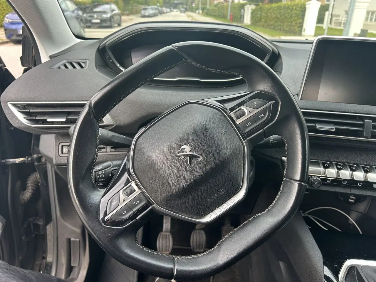 Billede 11 - Peugeot 5008 1,2 e-THP 130 Allure 7prs