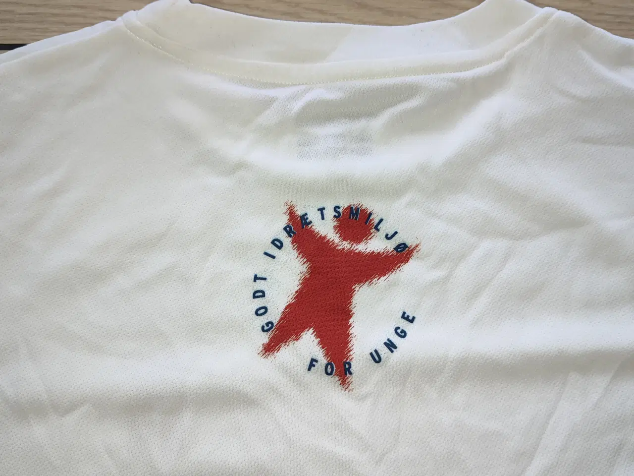 Billede 4 - T-shirt, Hummel, str L