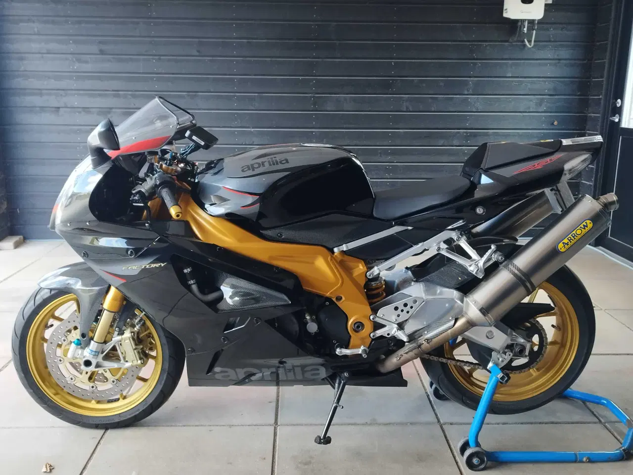 Billede 9 - Aprilia RSV 1000 RR Factory 