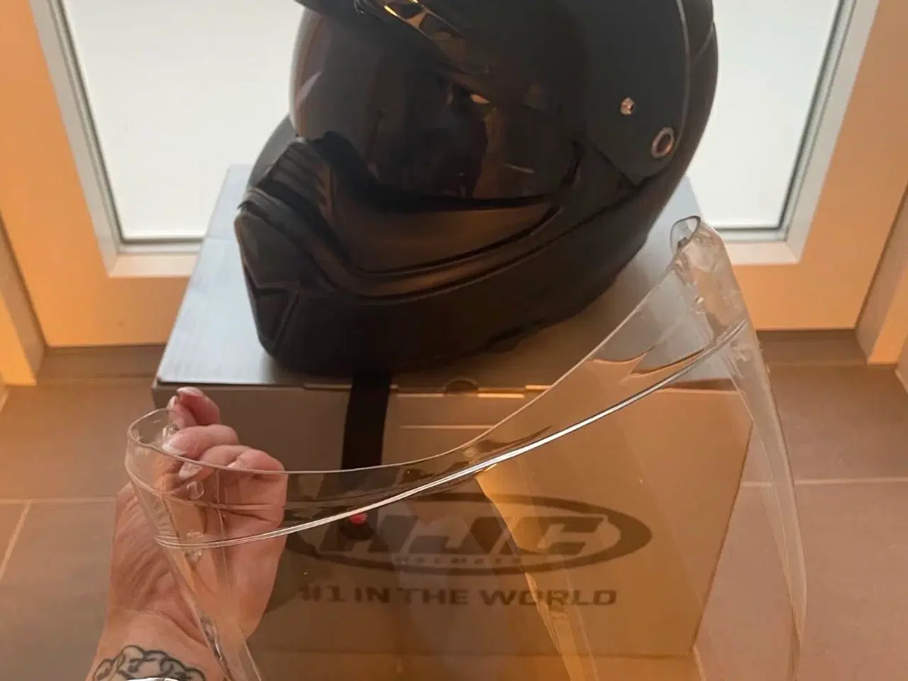 Billede 5 - HJC motorcykel hjelm