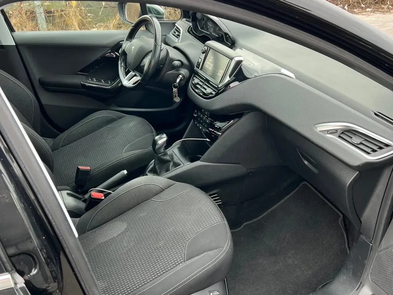 Billede 9 - Peugeot 208 1,2 PureTech 82 Selection Sky