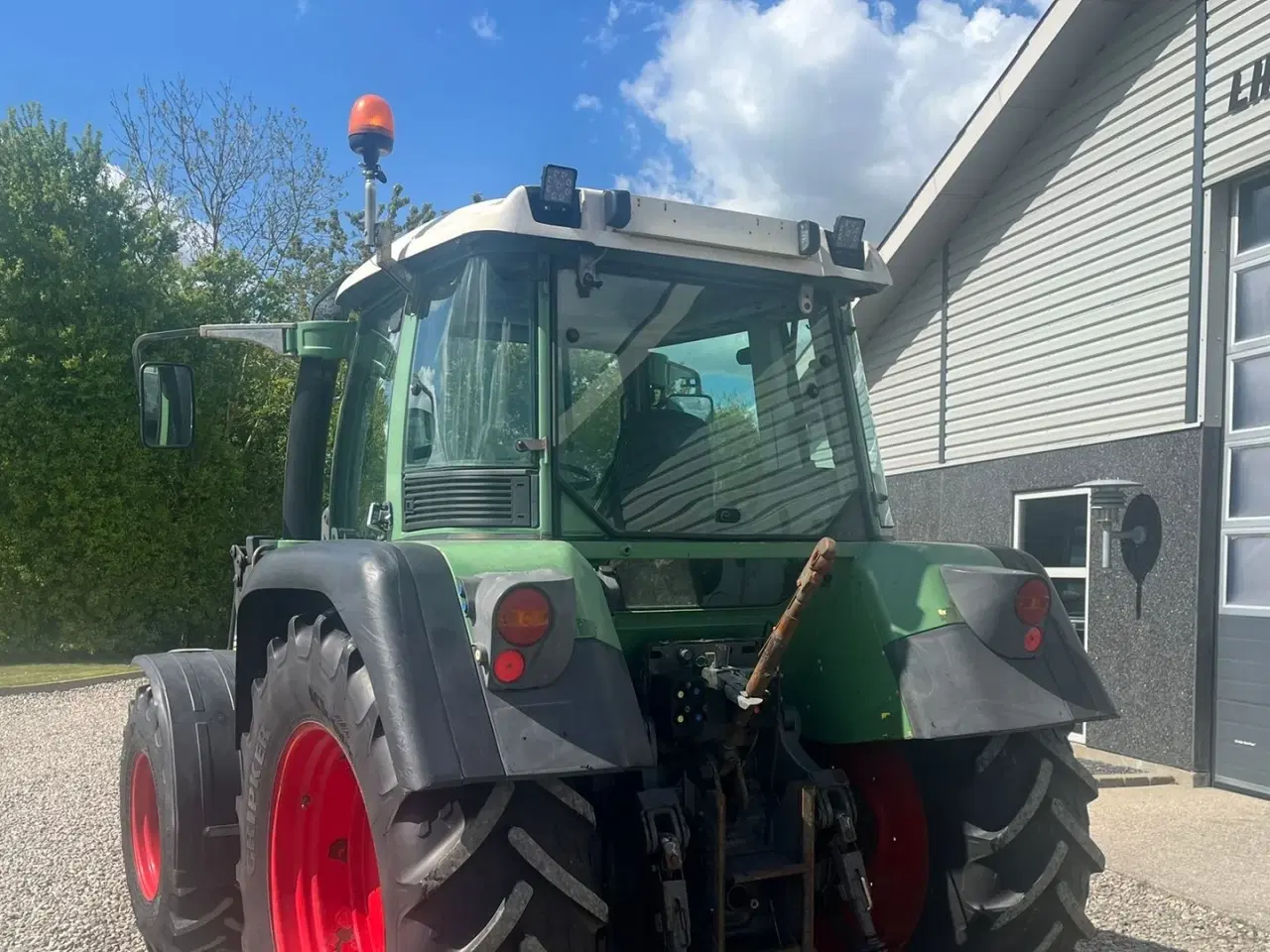 Billede 11 - Fendt 410 Vario med frontlæsser.
