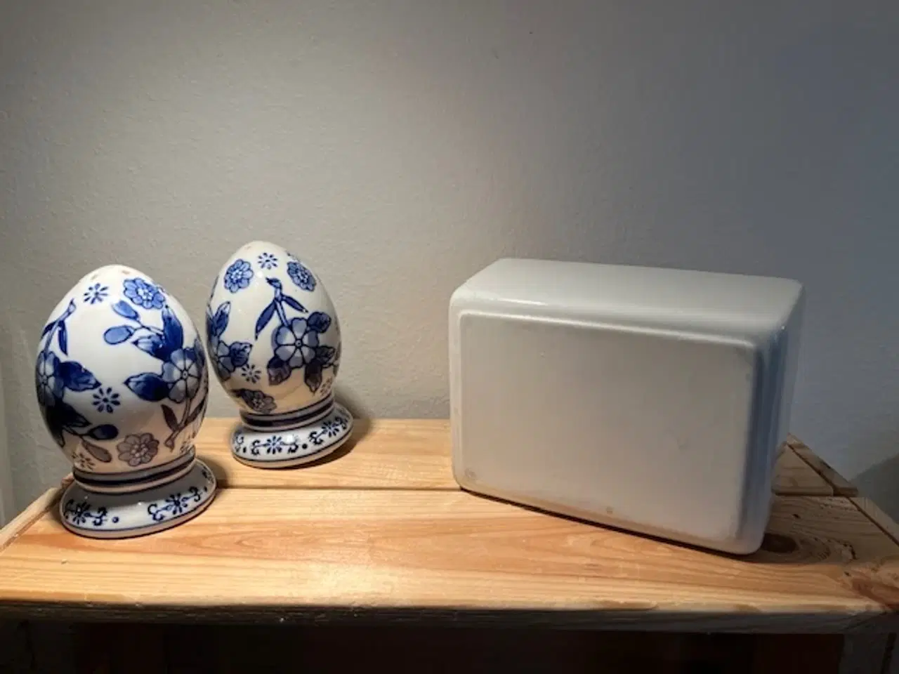 Billede 3 - Solid, rektangulær skål i hvidt porcelæn