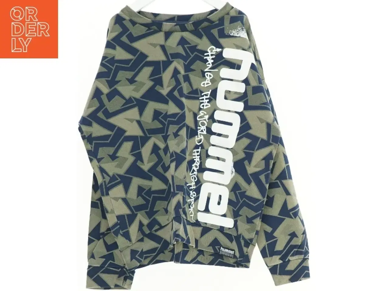 Billede 1 - Trøje fra Hummel (str. 140 cm)