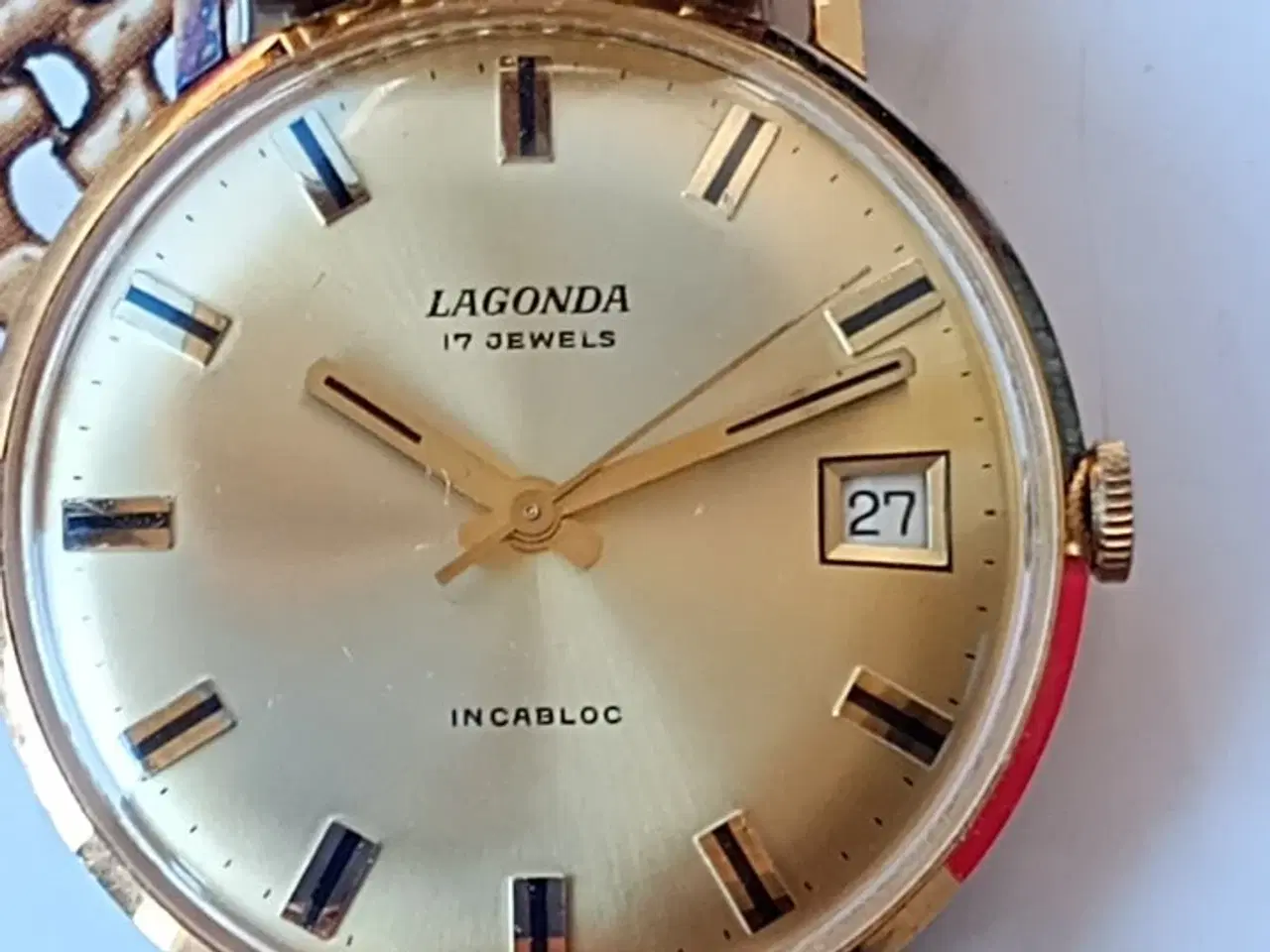 Billede 18 - Schweizisk guldur 18k/750/1950 Stand 9/10