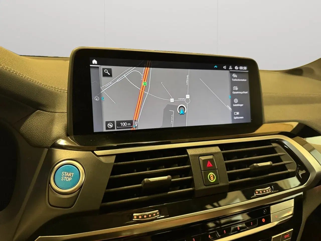 Billede 8 - BMW iX3  Charged