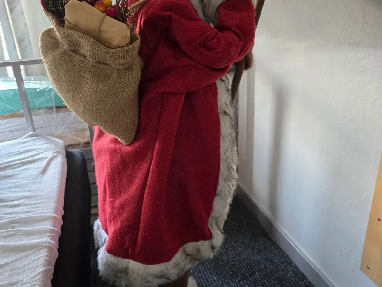 Billede 3 - Julemand 120 cm, meget detaljeret, 