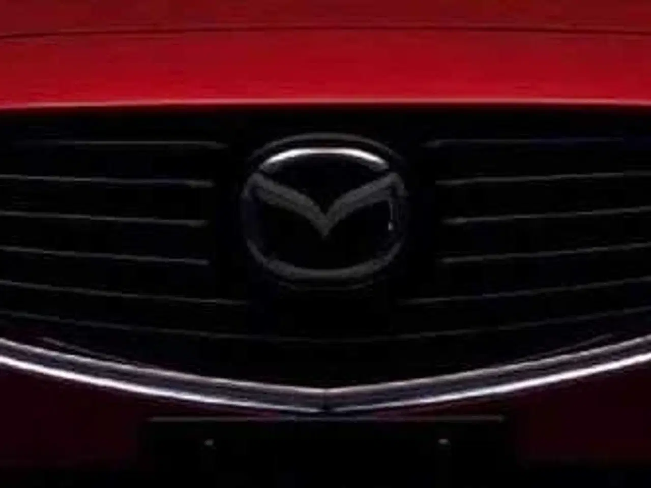 Billede 1 - Mazda6 2015-2017 signatur LEDlys under Chrome gril