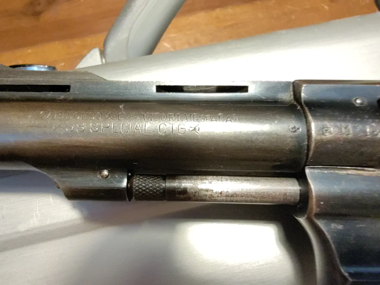 Billede 5 - Revolver Mrk. Ruby kaliber .38 Special