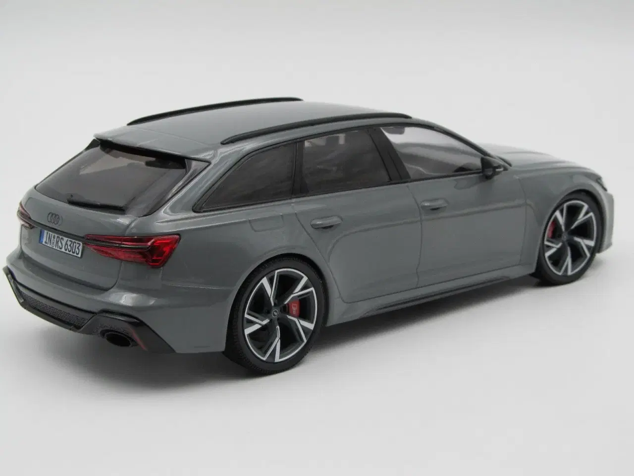 Billede 3 - 2019 Audi RS6 Avant  1:18  - MINICHAMPS