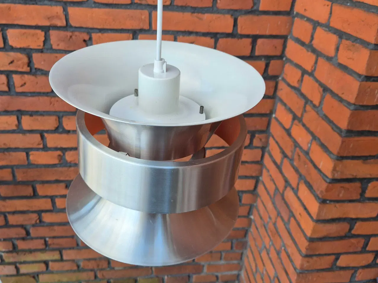 Billede 7 - Fed Carl Thore-pendel med det lækreste lys