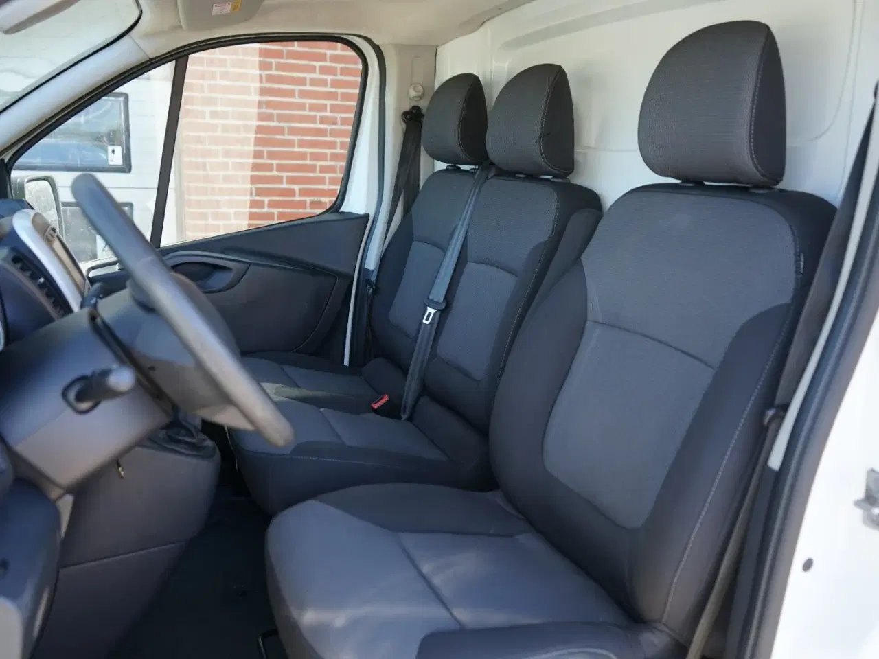 Billede 9 - Renault Trafic T29 2,0 dCi 120 L2H1