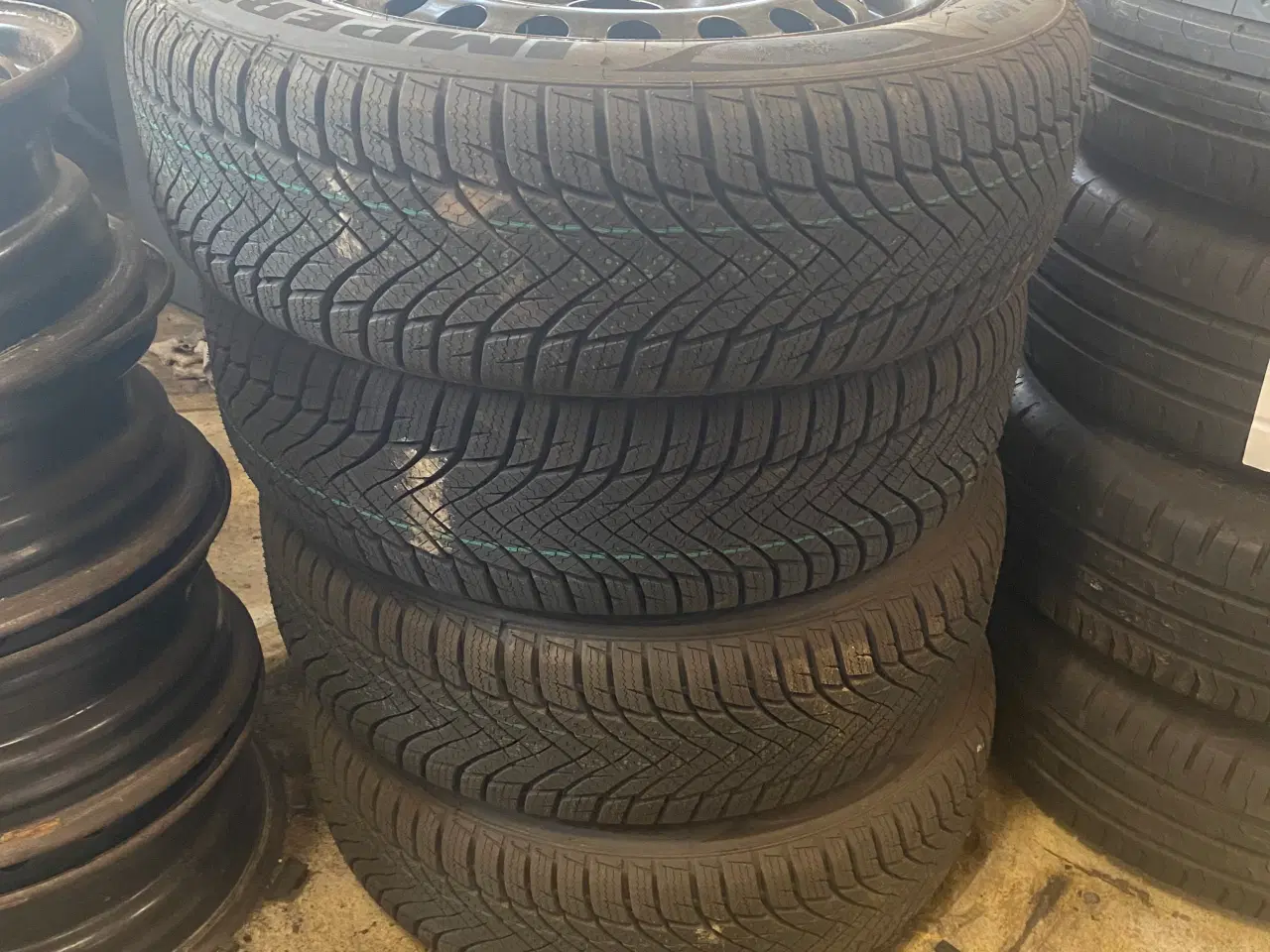 Billede 1 - 4x100 Vw Up Seat mii Skoda city go helt nye