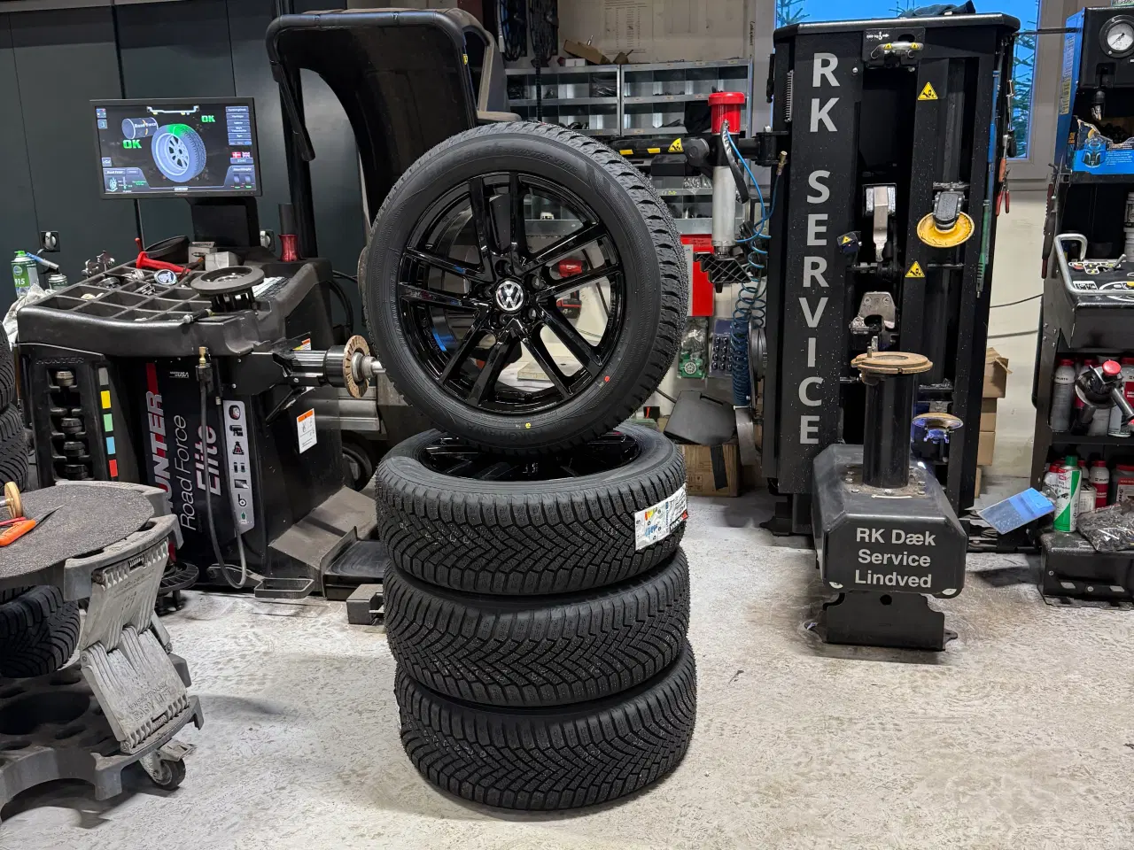 Billede 1 - 18” VW id3 alufælge med Yokohama vinterdæk 