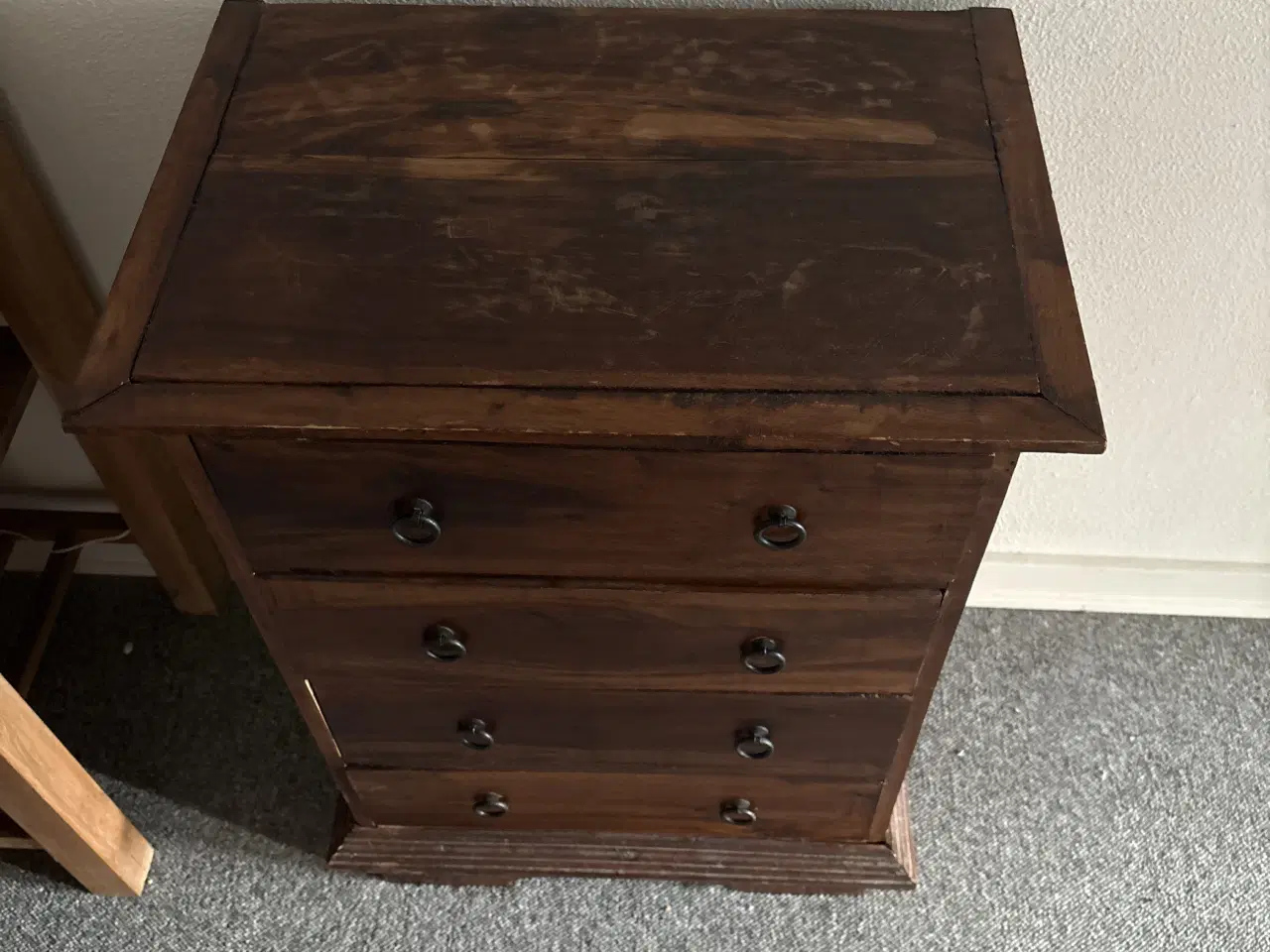 Billede 2 - Kommode 4 skuffer 