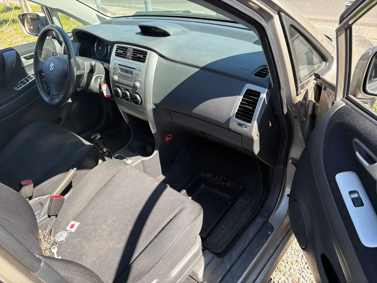 Billede 10 - Suzuki Liana 1.6 