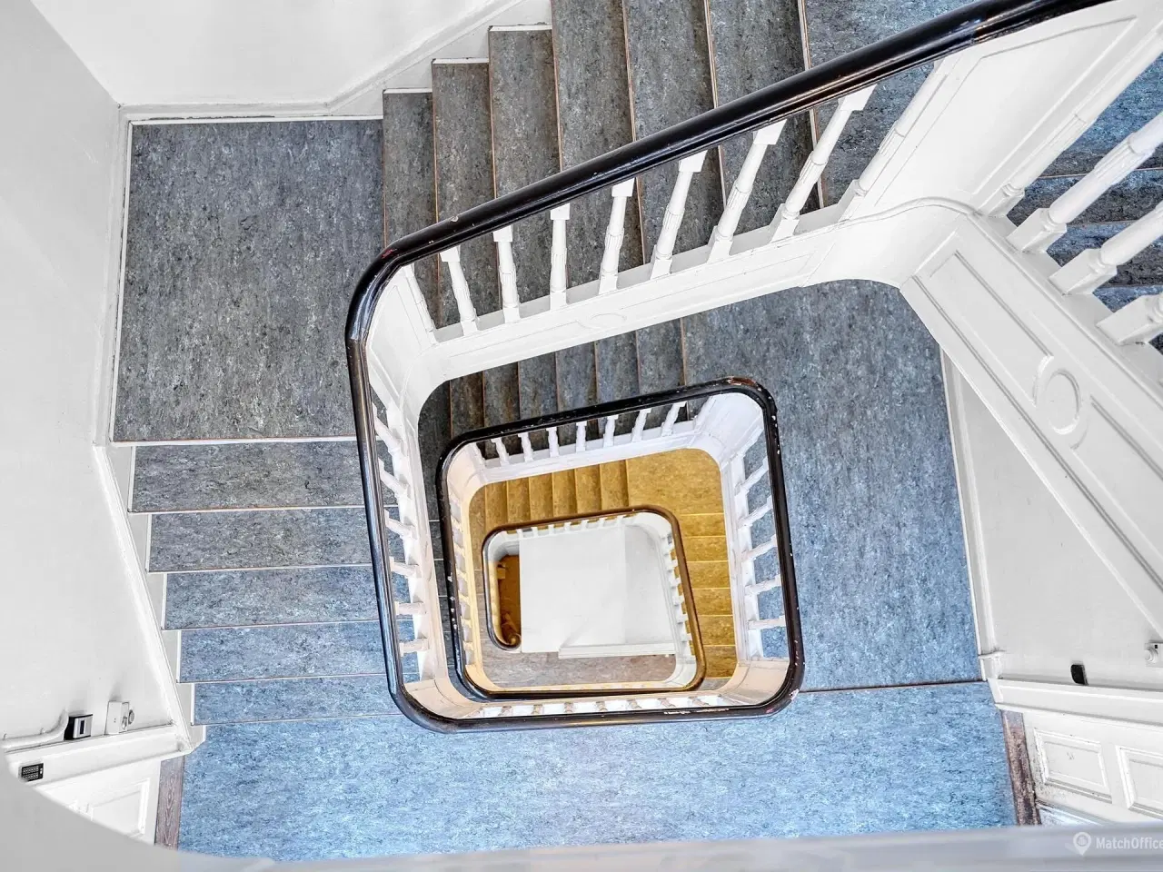 Billede 6 - Herskabeligt i charmerende og fredet ejendom ved Storkespringvandet