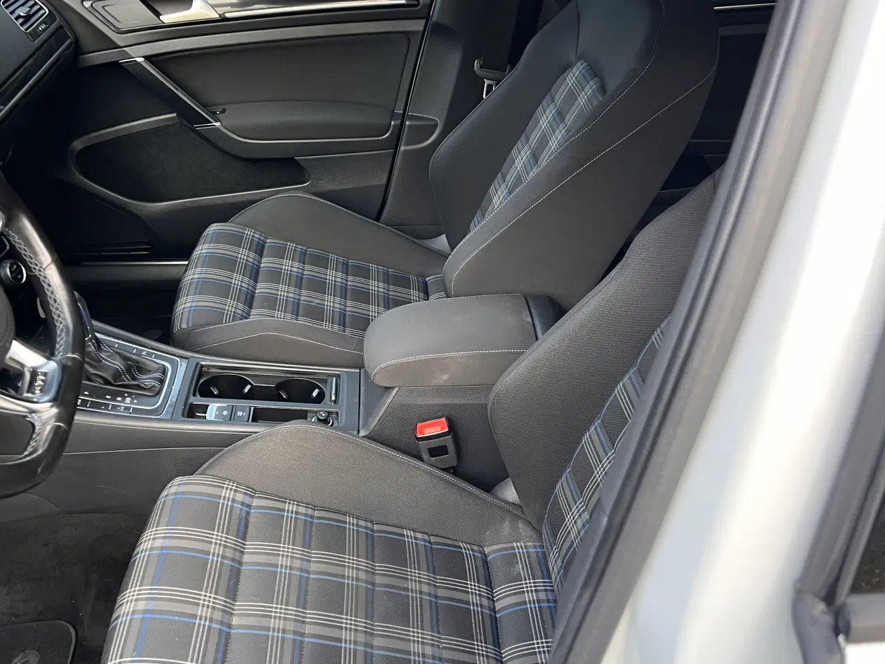 Billede 8 - Golf 7 GTE 204hk masser af udstyr 