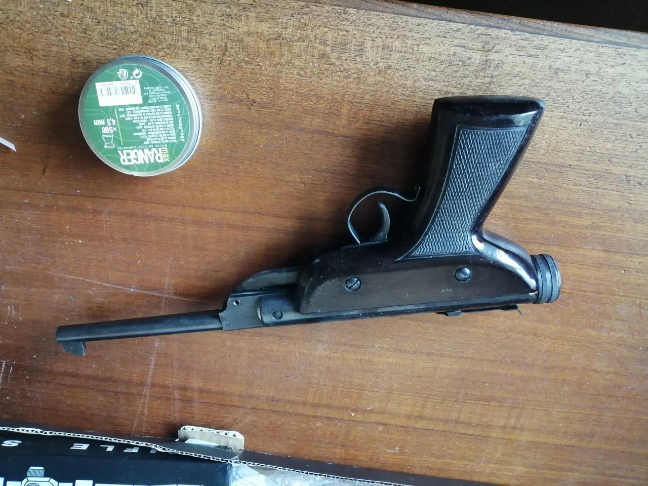 Billede 1 - Luftgevær m/ kikkertsigte samt pistol4.5mm