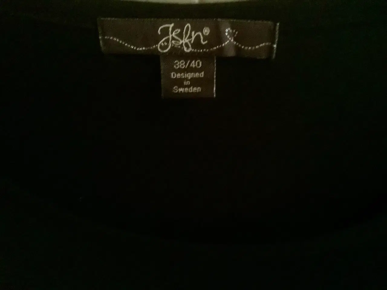 Billede 4 - Kort kjole med blonder, str.38/40.