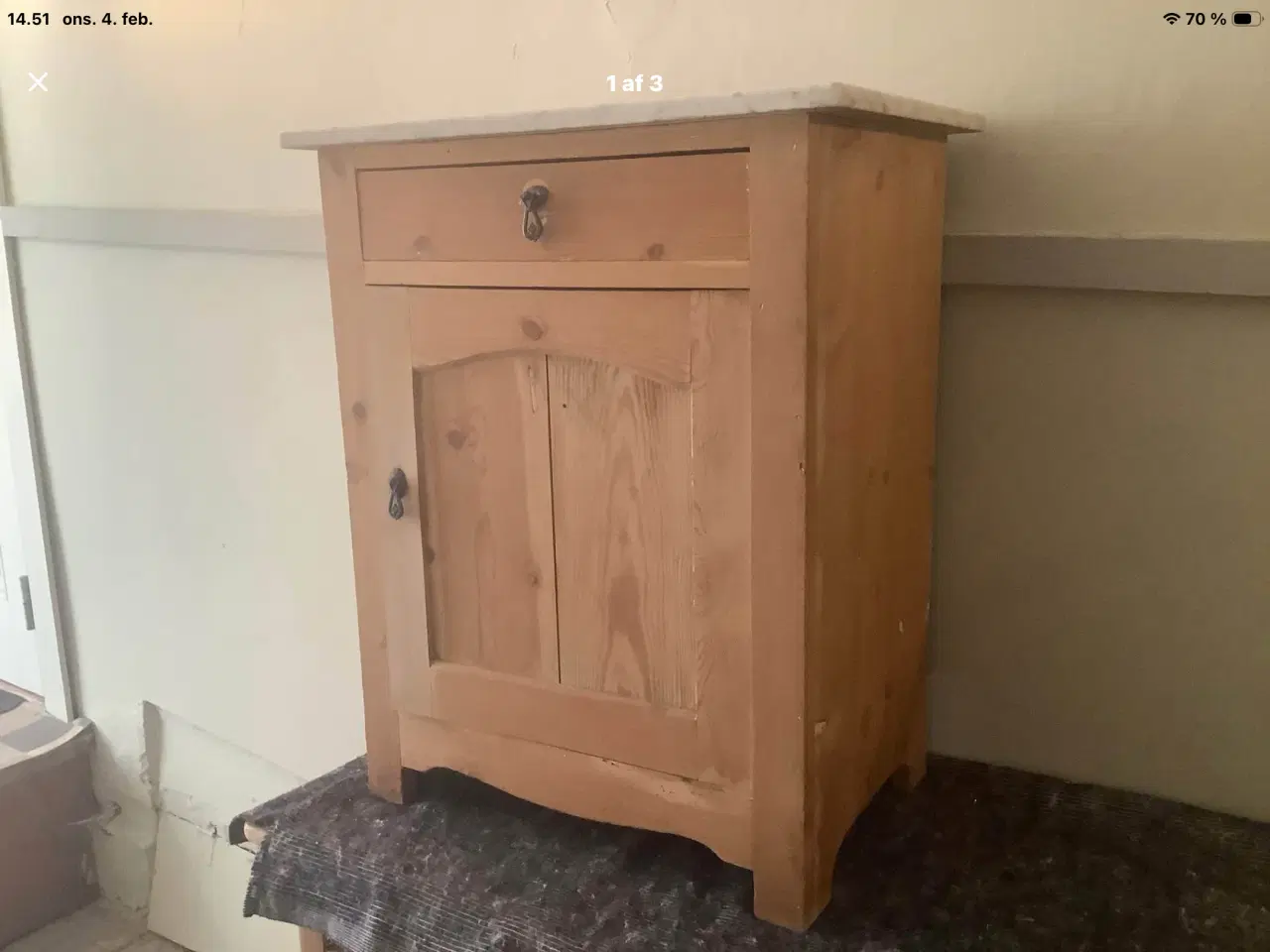 Billede 1 - Vintageskab med skuffe og marmorplade