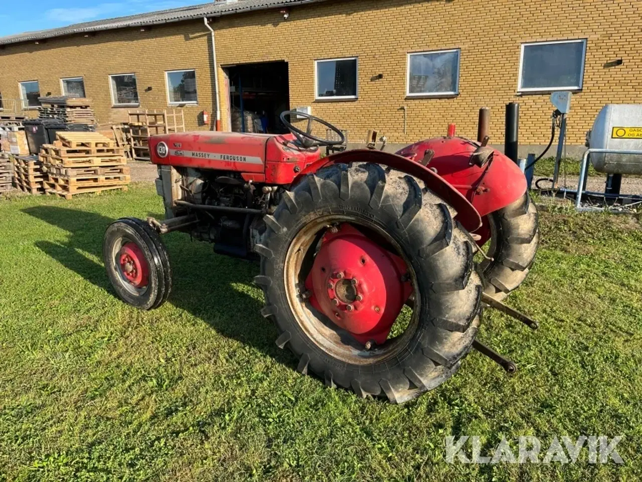 Billede 2 - Veterantraktor Massey Ferguson 130 SNMY
