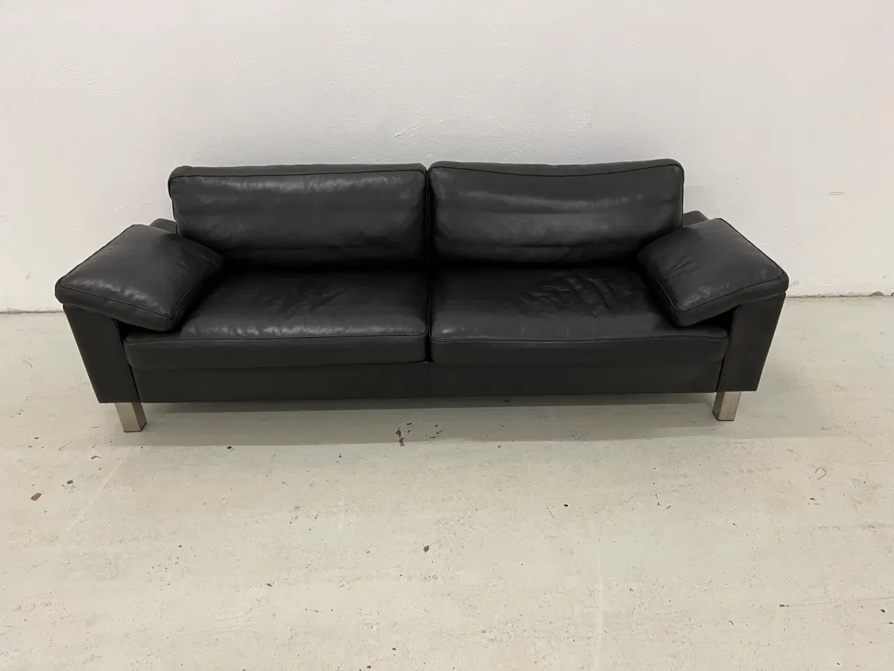 Billede 1 - Mogens Hansen MH995 3 Pers.Sofa i sort prestige.