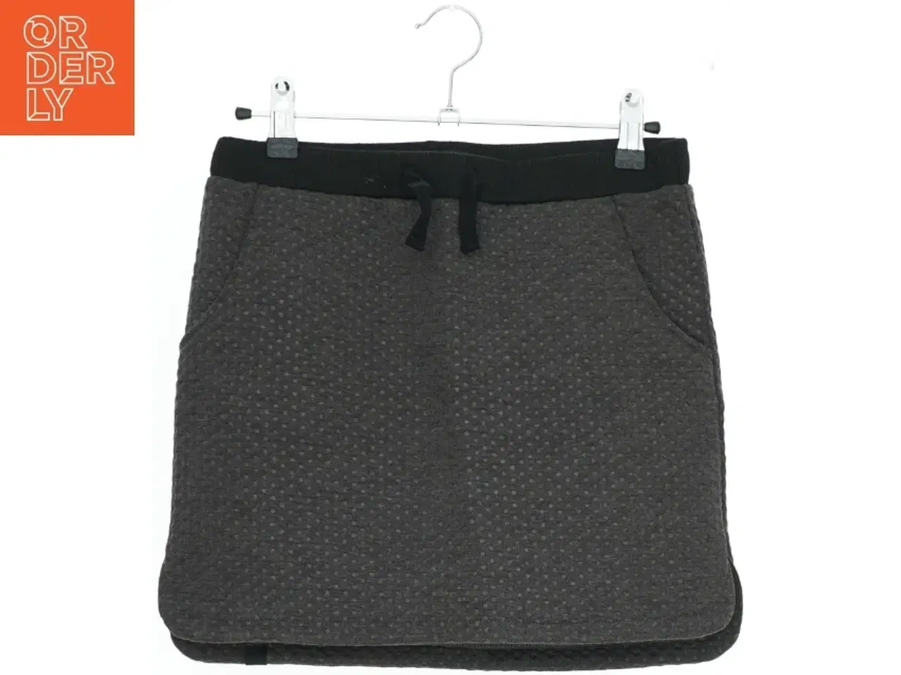 Billede 1 - Grå nederdel med sidelommer fra Maybee (str. 164)