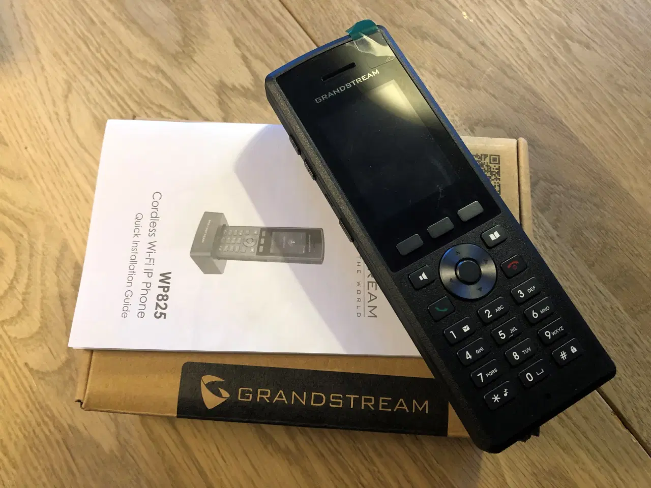 Billede 2 - Grandstream, IP telefon med trådløs base station