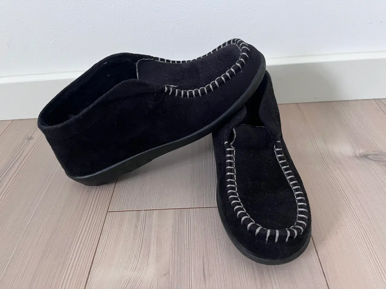 Billede 11 - Hjemmesko, Dame, Rhode str 36