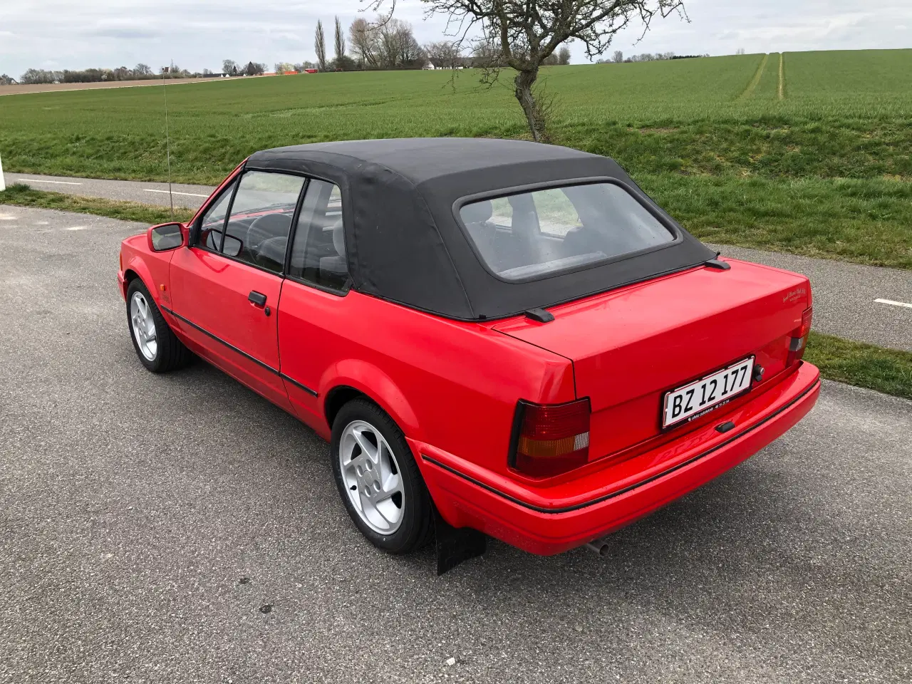 Billede 2 - Ford Escort cabriolet 1989