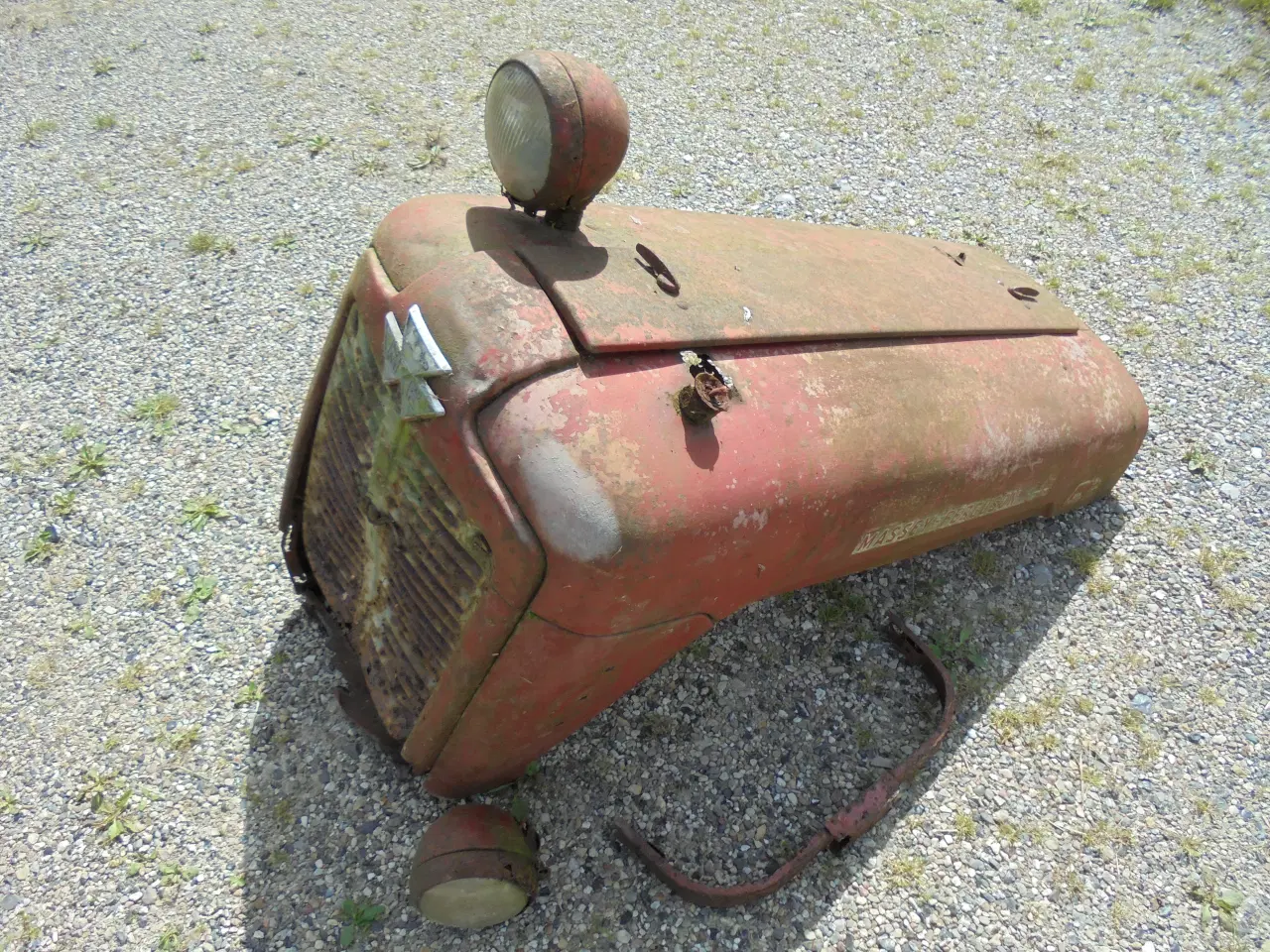Billede 1 - Motorhjelm til MF 35