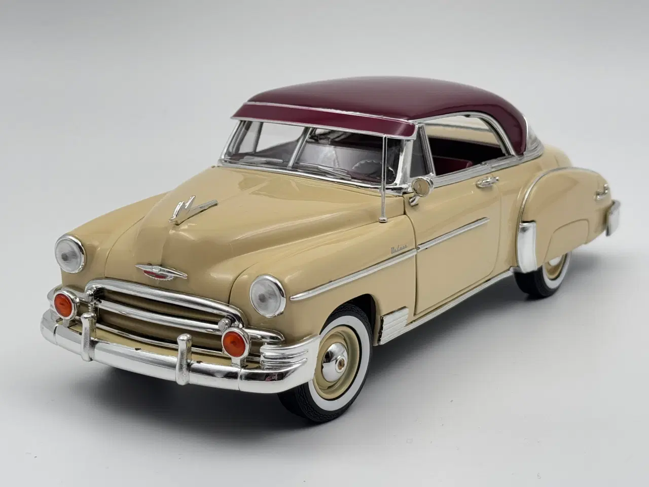 Billede 1 - 1950 Chevrolet Bel Air 1:18  Flot og detaljeret