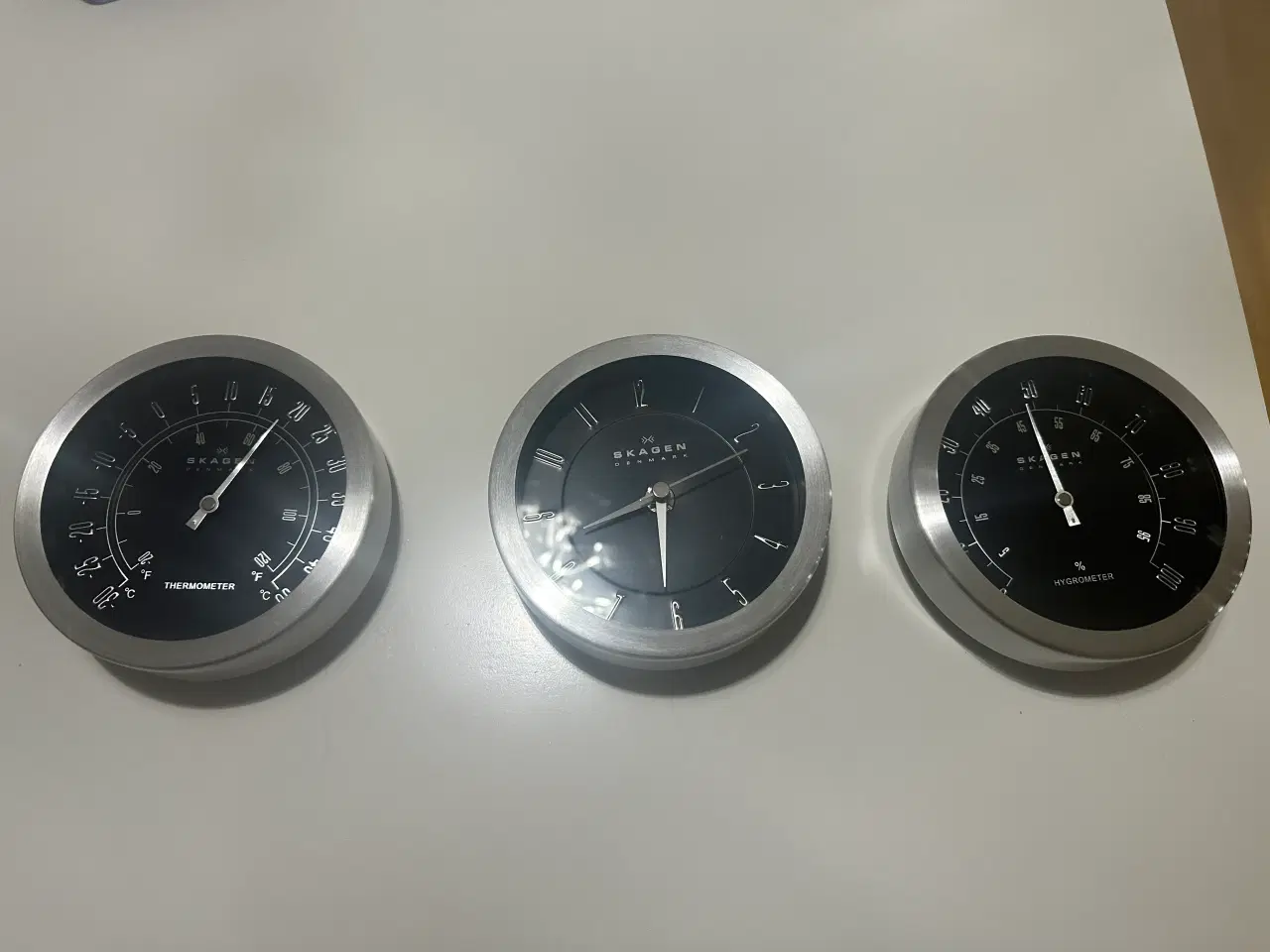 Billede 1 - Skagen ur, termometer og hygrometer