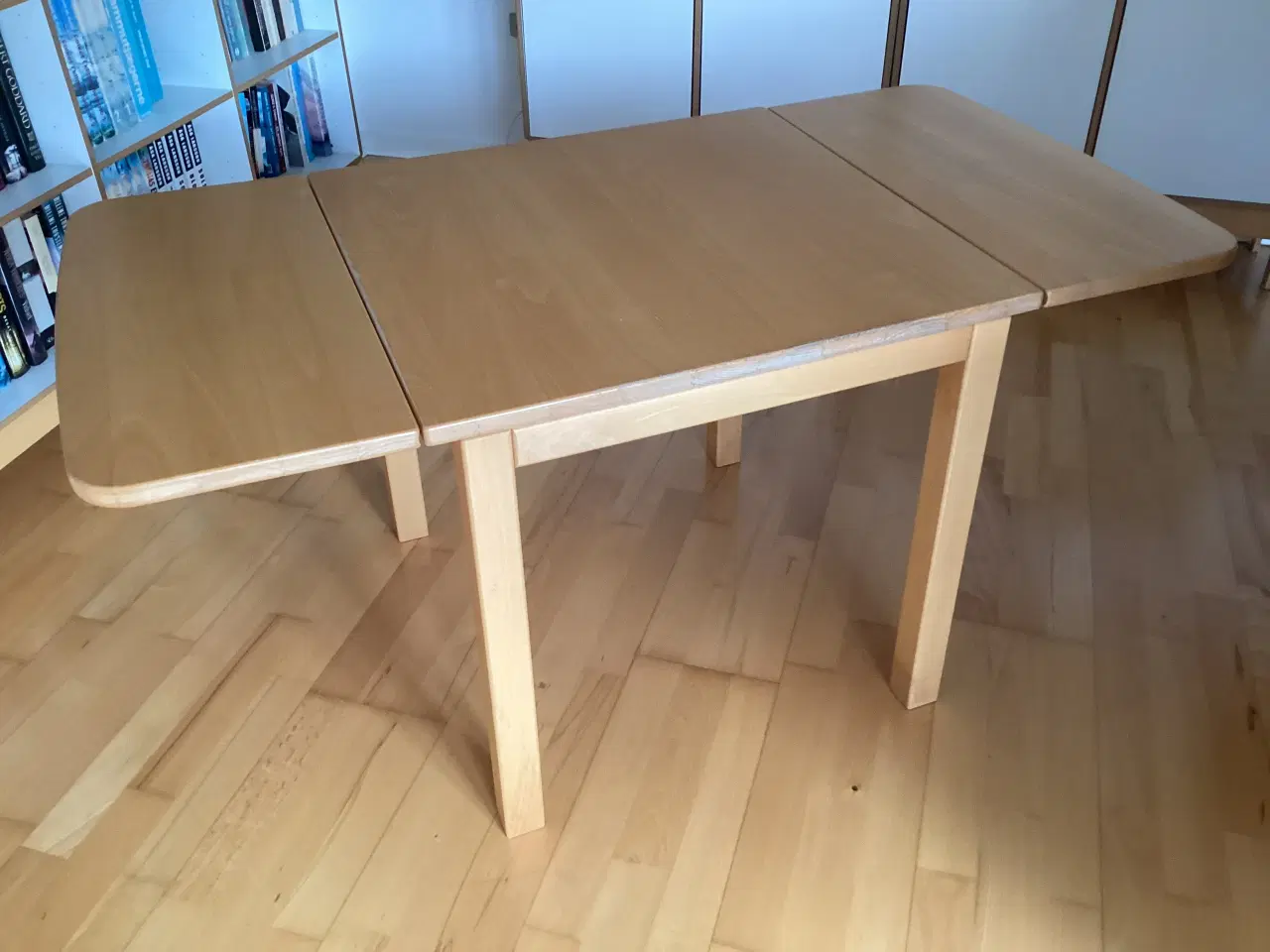 Billede 2 - Sofabord bøg lak