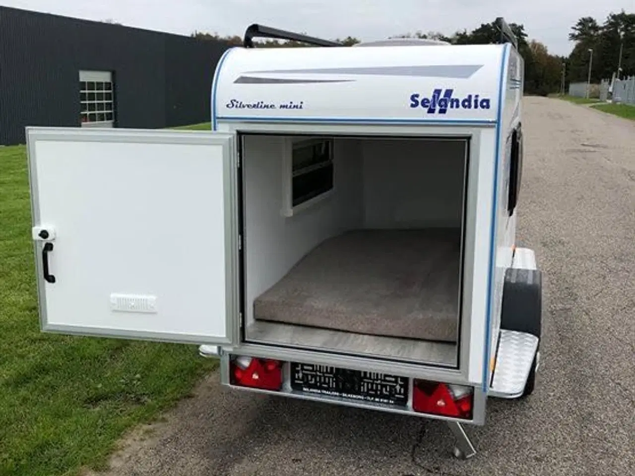 Billede 5 - Minicamper med fortelt 