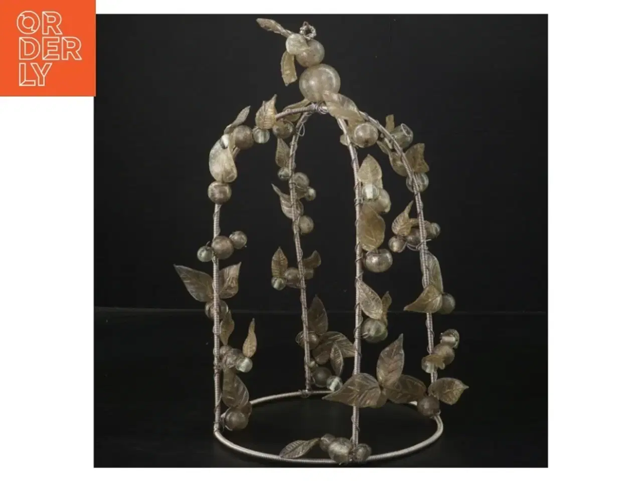 Billede 2 - Dekorativ antik kuppel med blade og bær (str. 28x15 cm)