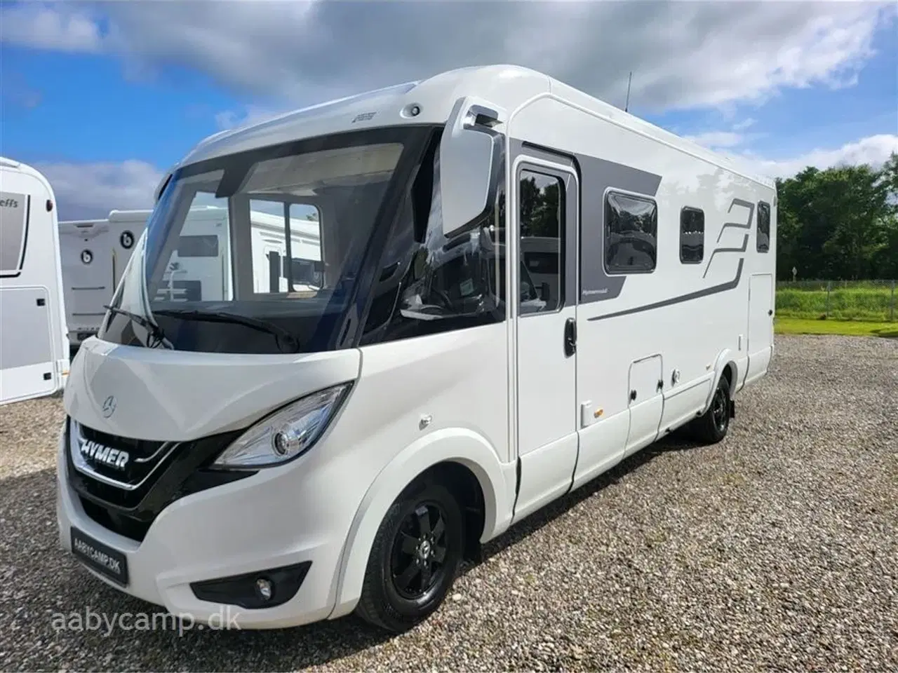 Billede 2 - 2020 - Hymer Masterline BML I780   Luksus på Mercedes Chassic. Solceller. Automatgear. To batterier. Inverter. vandbåret gulvarme.