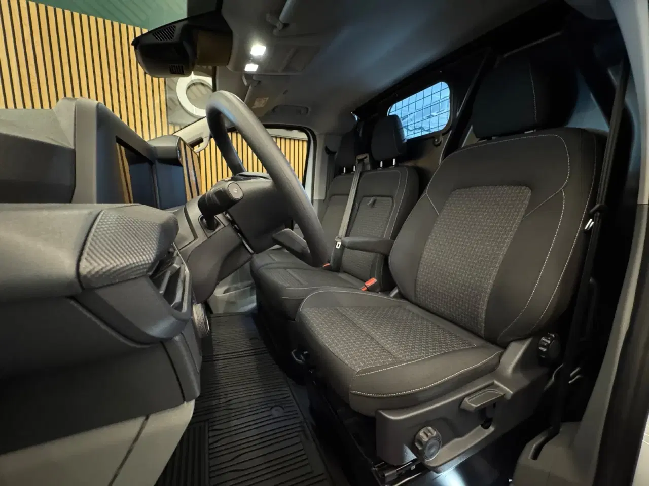 Billede 5 - Ford Transit Custom 320L 2,0 EcoBlue Trend aut.