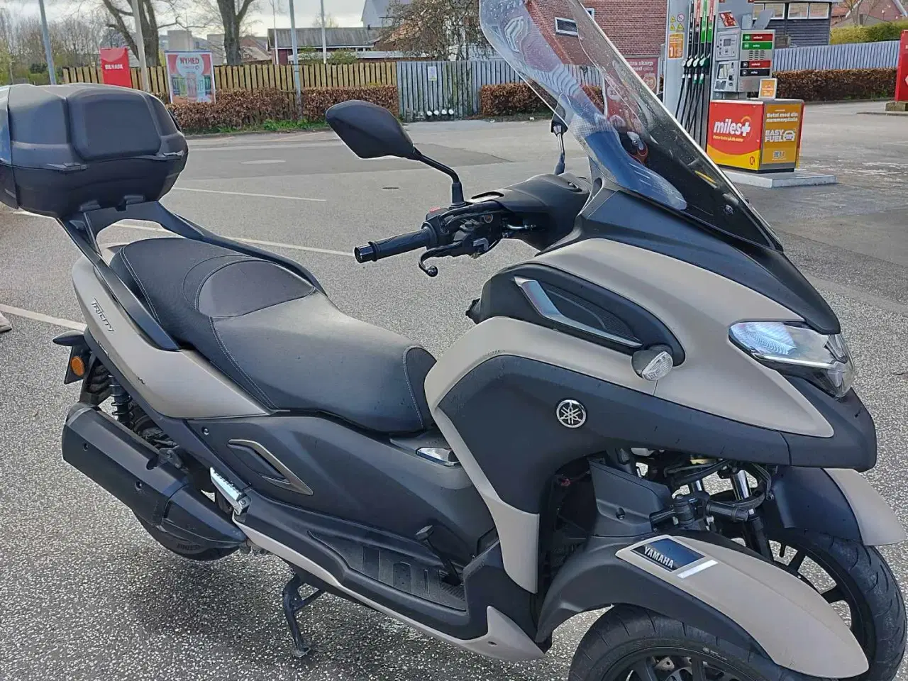 Billede 9 - Yamaha Tricity 300cc som må køres med Bikørekort