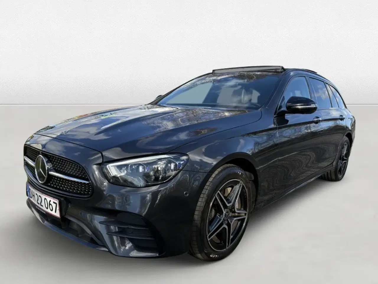 Billede 1 - Mercedes E300 e 2,0 AMG Line stc. aut.