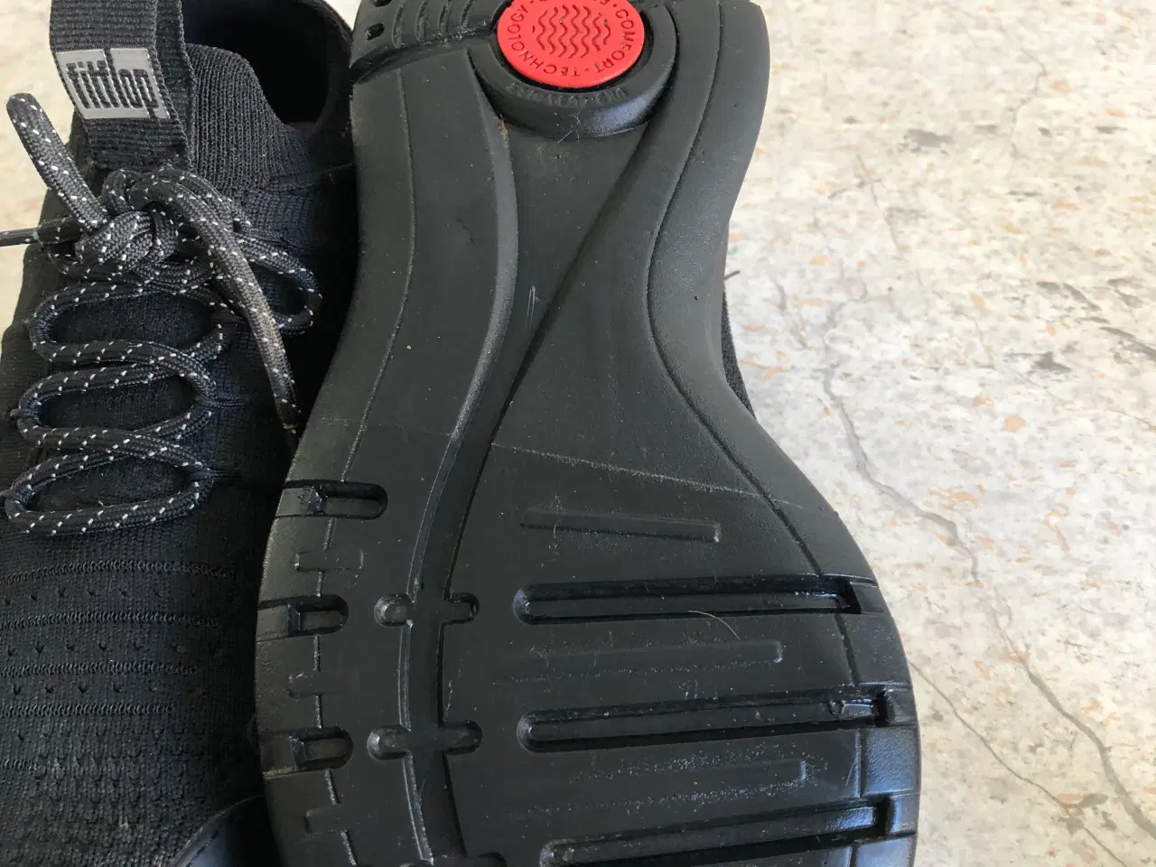 Billede 2 - Sneakers str 36 sorte