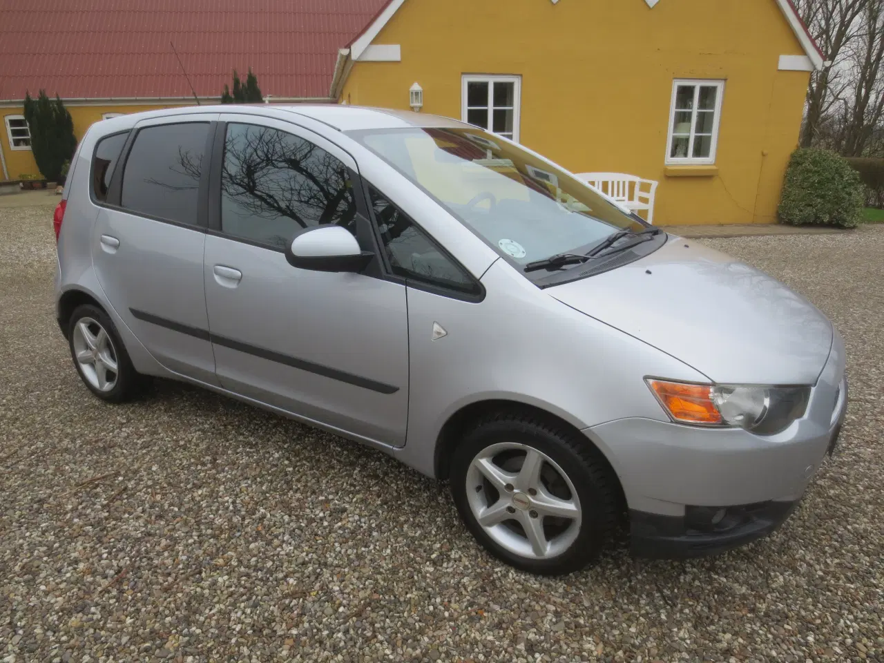 Billede 4 - Mit, Colt 1.3 i Aut Elegance År 2012. 