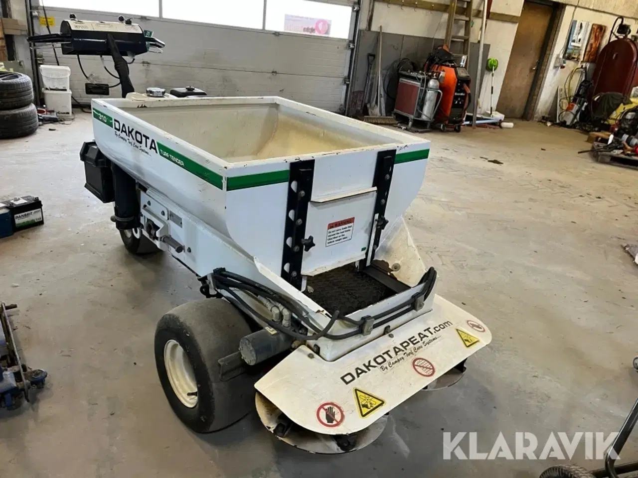 Billede 2 - Sandudlægger Dakota 310 Turf tender