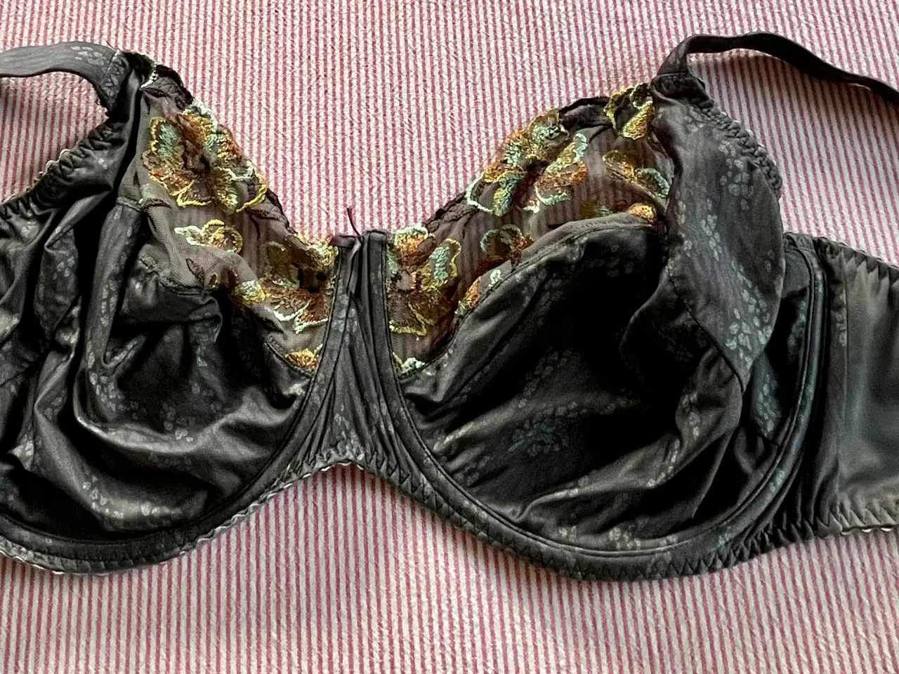 Billede 1 - Prima Donna BH, str. 85 H