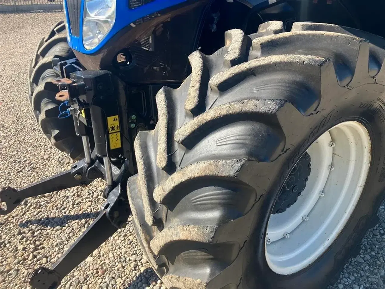 Billede 5 - New Holland T 7050 kun 7165 timer! frontlift