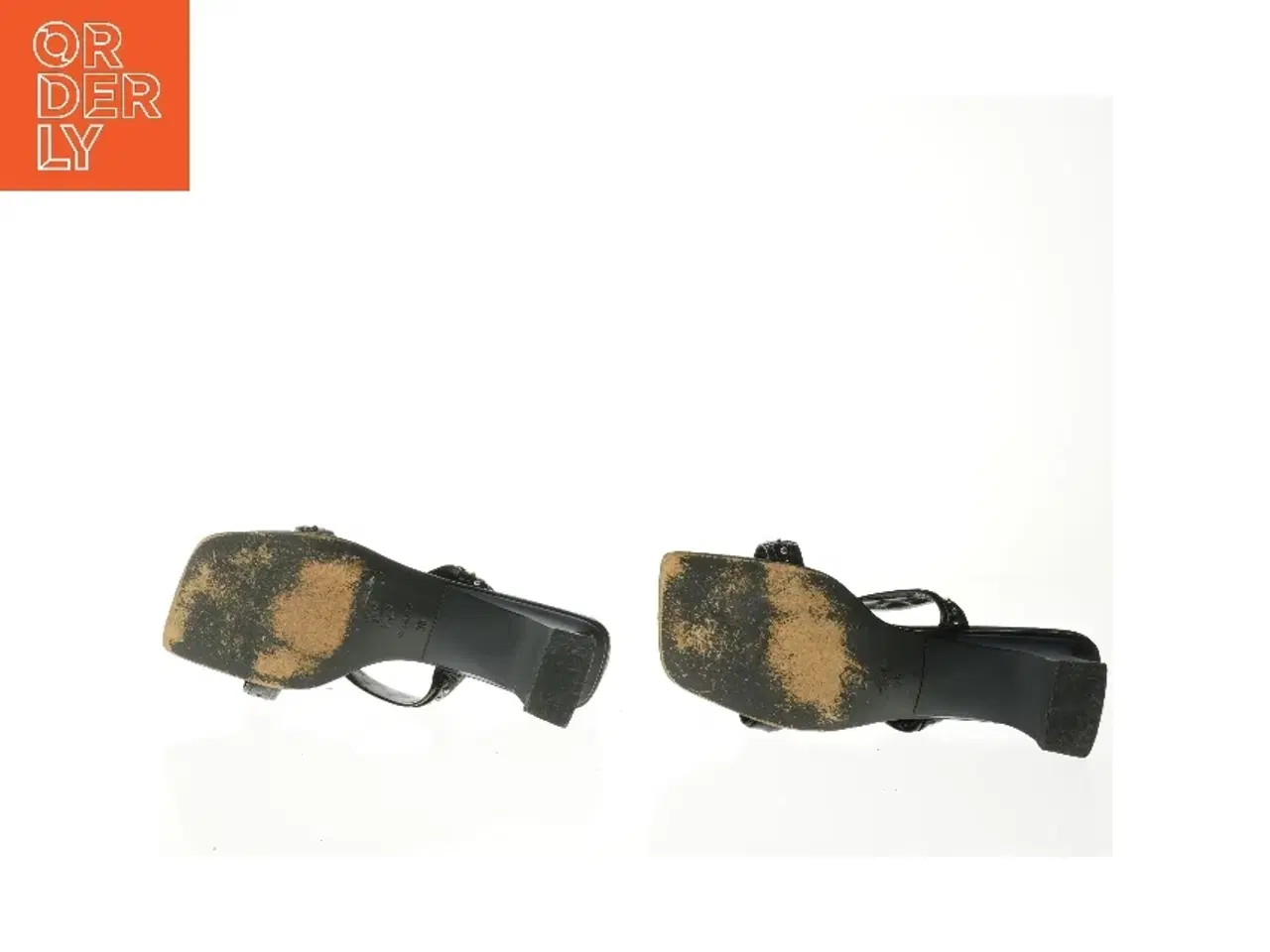 Billede 4 - Sorte højhælede sandaler med sten (str. 38)